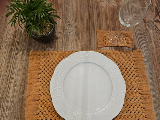 TABLE SETS, American Table Set  Delicate