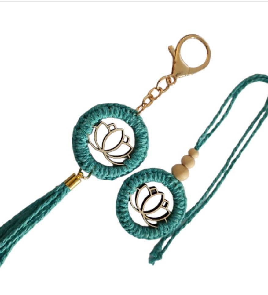 Mini lotus keychain
