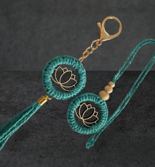 Mini lotus keychain