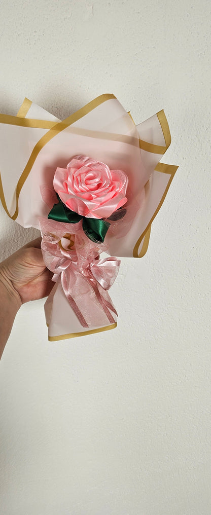 Bouquet of eternal roses in shallow